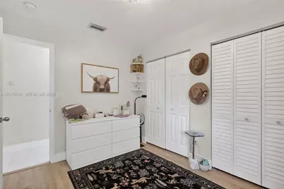 8061 NW 197th St, Hialeah, FL 33015 - Photo 16