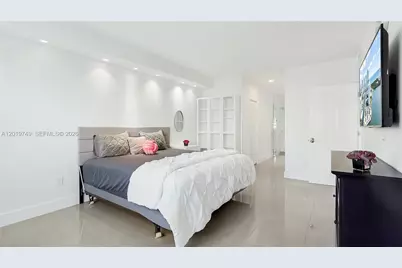 300 Bayview Dr #307, Sunny Isles Beach, FL 33160 - Photo 22