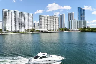 300 Bayview Dr, Sunny Isles Beach, FL 33160 - Photo 2