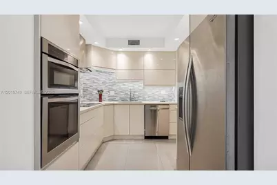 300 Bayview Dr #307, Sunny Isles Beach, FL 33160 - Photo 14