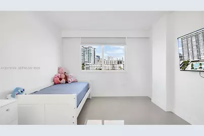 300 Bayview Dr #307, Sunny Isles Beach, FL 33160 - Photo 30
