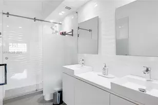 300 Bayview Dr, Sunny Isles Beach, FL 33160 - Photo 24