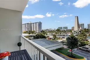 300 Bayview Dr, Sunny Isles Beach, FL 33160 - Photo 12