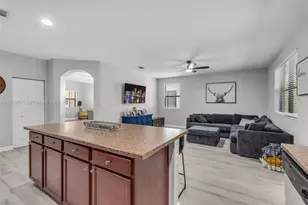 633 SE 35th Terrace, Homestead, FL 33033 - Photo 12