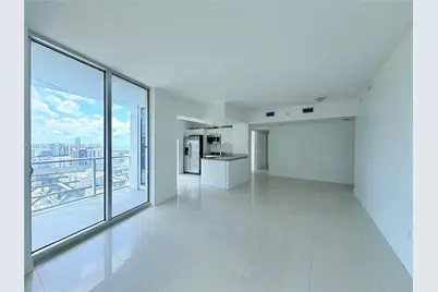 185 SW 7 St #3412, Miami, FL 33130 - Photo 4