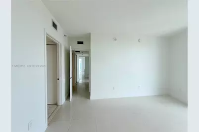 185 SW 7 St #3412, Miami, FL 33130 - Photo 6