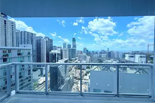 185 SW 7th St, Miami, FL 33130 - Photo 18