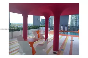31 SE 6th St, Miami, FL 33131 - Photo 18