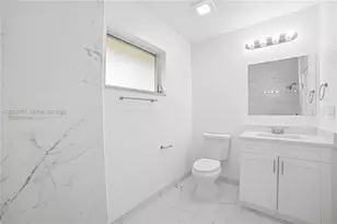5201 Yellow Pine Ln, Tamarac, FL 33319 - Photo 12