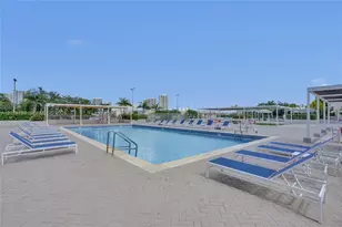 18021 Biscayne Blvd, Aventura, FL 33160 - Photo 20