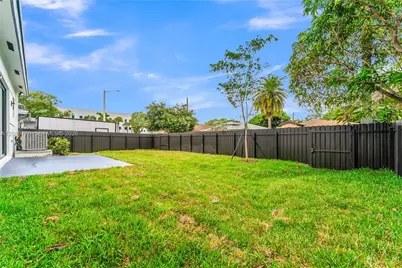 2947 NW 9th St, Fort Lauderdale, FL 33311 - Photo 46