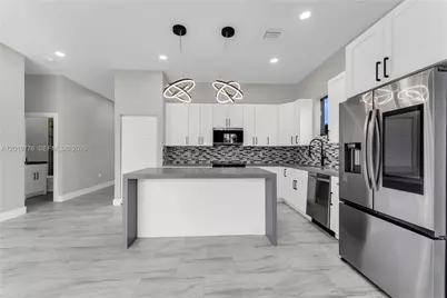 2947 NW 9th St, Fort Lauderdale, FL 33311 - Photo 8