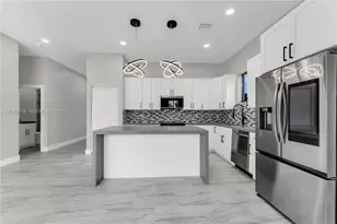 2947 NW 9th St, Fort Lauderdale, FL 33311 - Photo 8