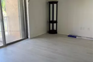 17051 NE 35th Ave, North Miami Beach, FL 33160 - Photo 12
