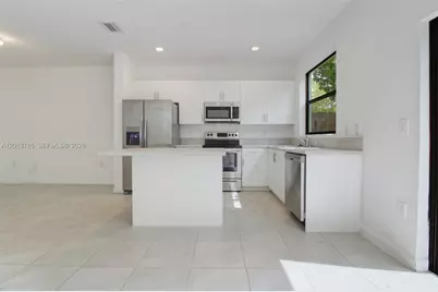 21035 NE 8th Ave, Miami, FL 33179 - Photo 10