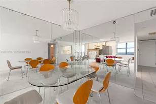 2555 Collins Ave, Miami Beach, FL 33140 - Photo 10
