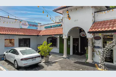2915 E Las Olas Blvd, Fort Lauderdale, FL 33316 - Photo 6