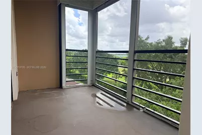 1100 Saint Charles Pl #620, Pembroke Pines, FL 33026 - Photo 30