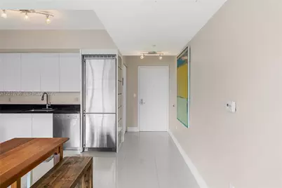 92 SW 3rd St #2104, Miami, FL 33130 - Photo 12