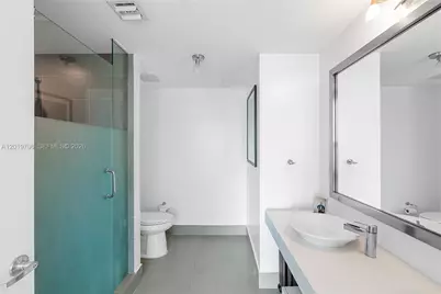 92 SW 3rd St #2104, Miami, FL 33130 - Photo 22