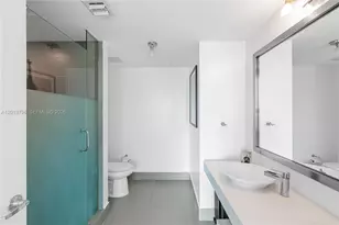 92 SW 3rd St, Miami, FL 33130 - Photo 22