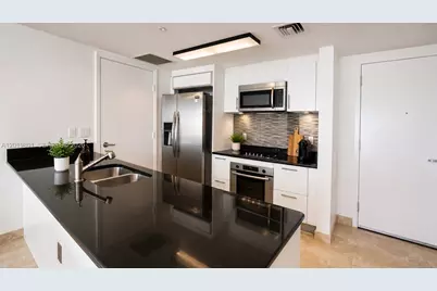 50 Biscayne Blvd #4106, Miami, FL 33132 - Photo 4