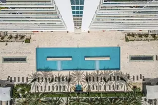 50 Biscayne Blvd, Miami, FL 33132 - Photo 8