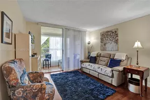 9070 Lime Bay Blvd, Tamarac, FL 33321 - Photo 14