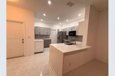 2078 Madeira Dr #0, Weston, FL 33327 - Photo 8