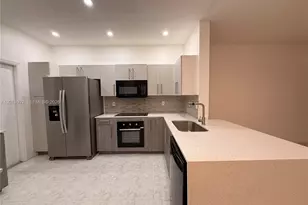 2078 Madeira Dr, Weston, FL 33327 - Photo 4