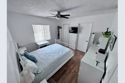 2078 Madeira Dr #0, Weston, FL 33327 - Photo 14