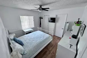 2078 Madeira Dr, Weston, FL 33327 - Photo 14