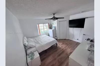 2078 Madeira Dr #0, Weston, FL 33327 - Photo 16