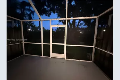 2078 Madeira Dr #0, Weston, FL 33327 - Photo 28