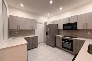 2078 Madeira Dr, Weston, FL 33327 - Photo 6
