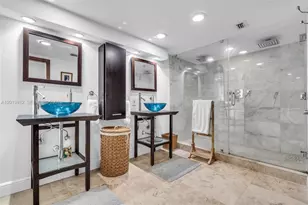209 E Enid Dr, Key Biscayne, FL 33149 - Photo 14