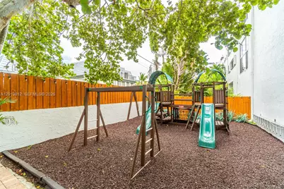 209 E Enid Dr #36, Key Biscayne, FL 33149 - Photo 48