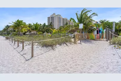 209 E Enid Dr #36, Key Biscayne, FL 33149 - Photo 52