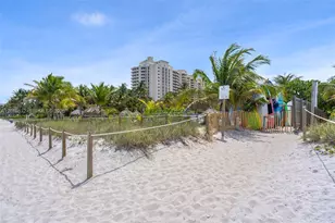 209 E Enid Dr, Key Biscayne, FL 33149 - Photo 52