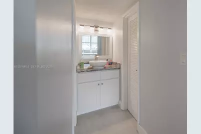17800 Atlantic Blvd #PH9, Sunny Isles Beach, FL 33160 - Photo 18
