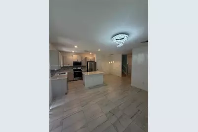 2355 SE 10th St, Homestead, FL 33035 - Photo 10
