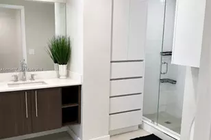 7875 NW 107th Ave, Doral, FL 33178 - Photo 2