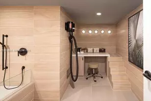 3900 Alton Rd, Miami Beach, FL 33140 - Photo 24