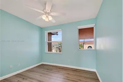 2340 NW 161st Ave, Pembroke Pines, FL 33028 - Photo 24