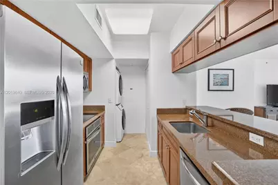 347 N New River Dr E #2205, Fort Lauderdale, FL 33301 - Photo 16