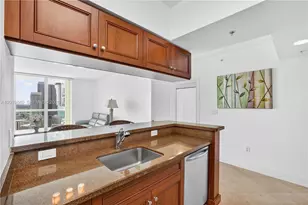 347 N New River Dr E, Fort Lauderdale, FL 33301 - Photo 20