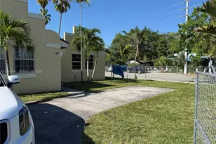1501 NW 57th St, Miami, FL 33142 - Photo 2