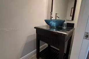 6901 Edgewater Dr, Coral Gables, FL 33133 - Photo 6