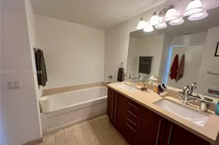 79 SW 12th St, Miami, FL 33130 - Photo 10