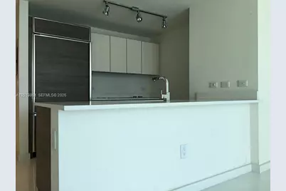 1100 S Miami Av #3302, Miami, FL 33130 - Photo 8